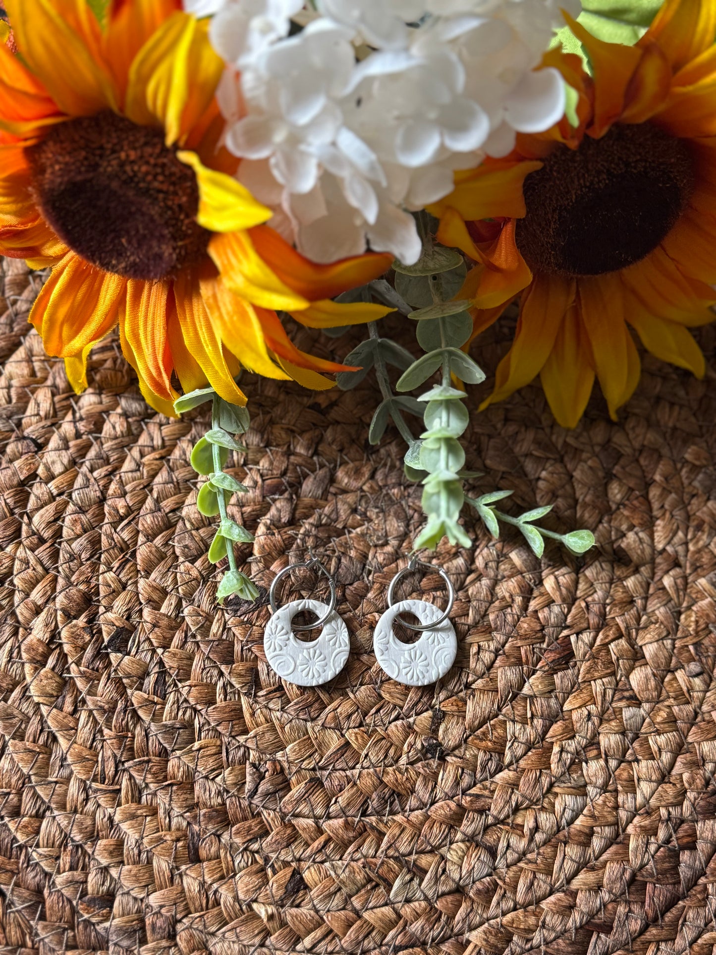 Round Geometric Dangles