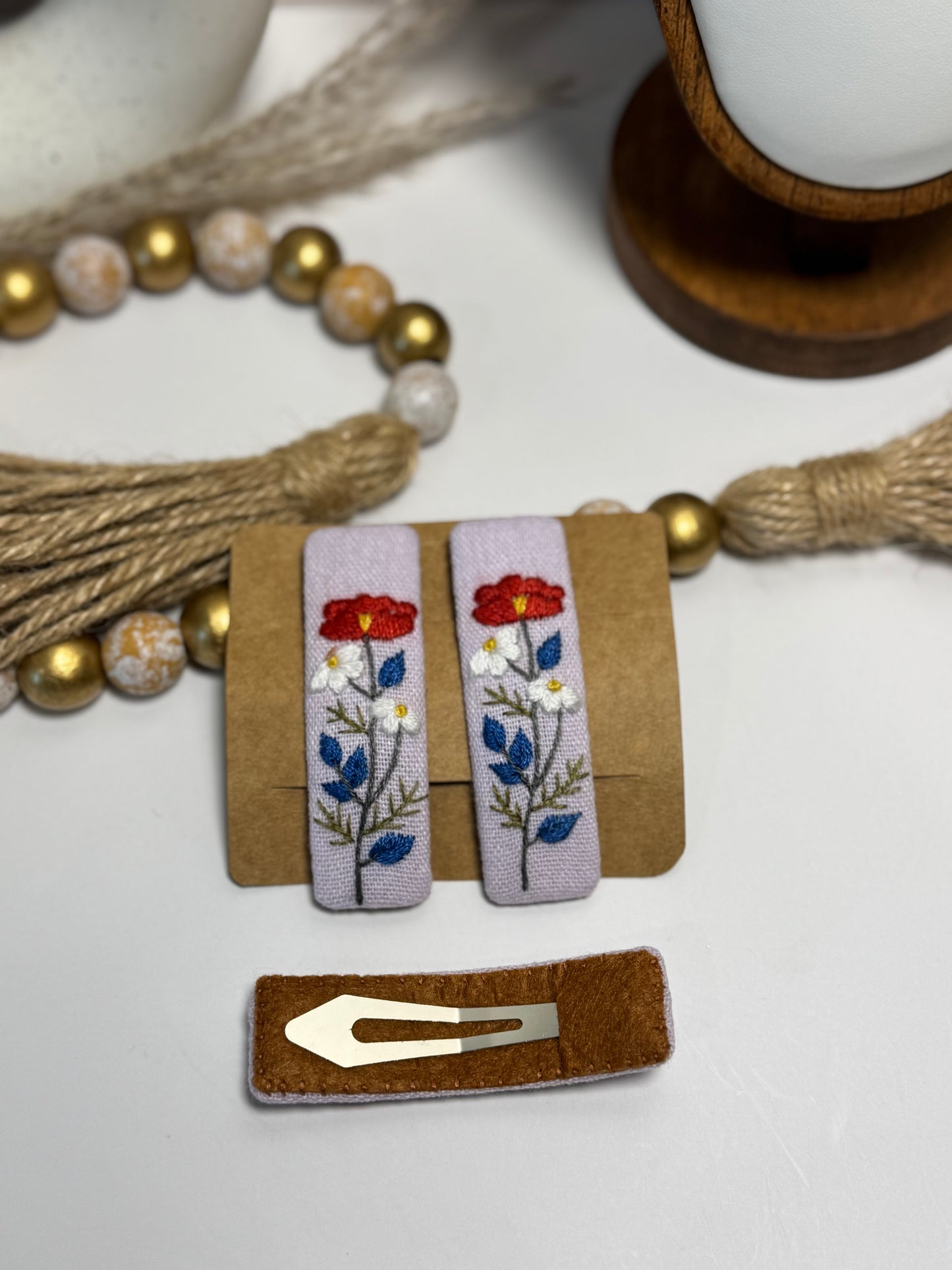 Embroidered Floral Hair Clips - Vintage Flower Linen Barrettes