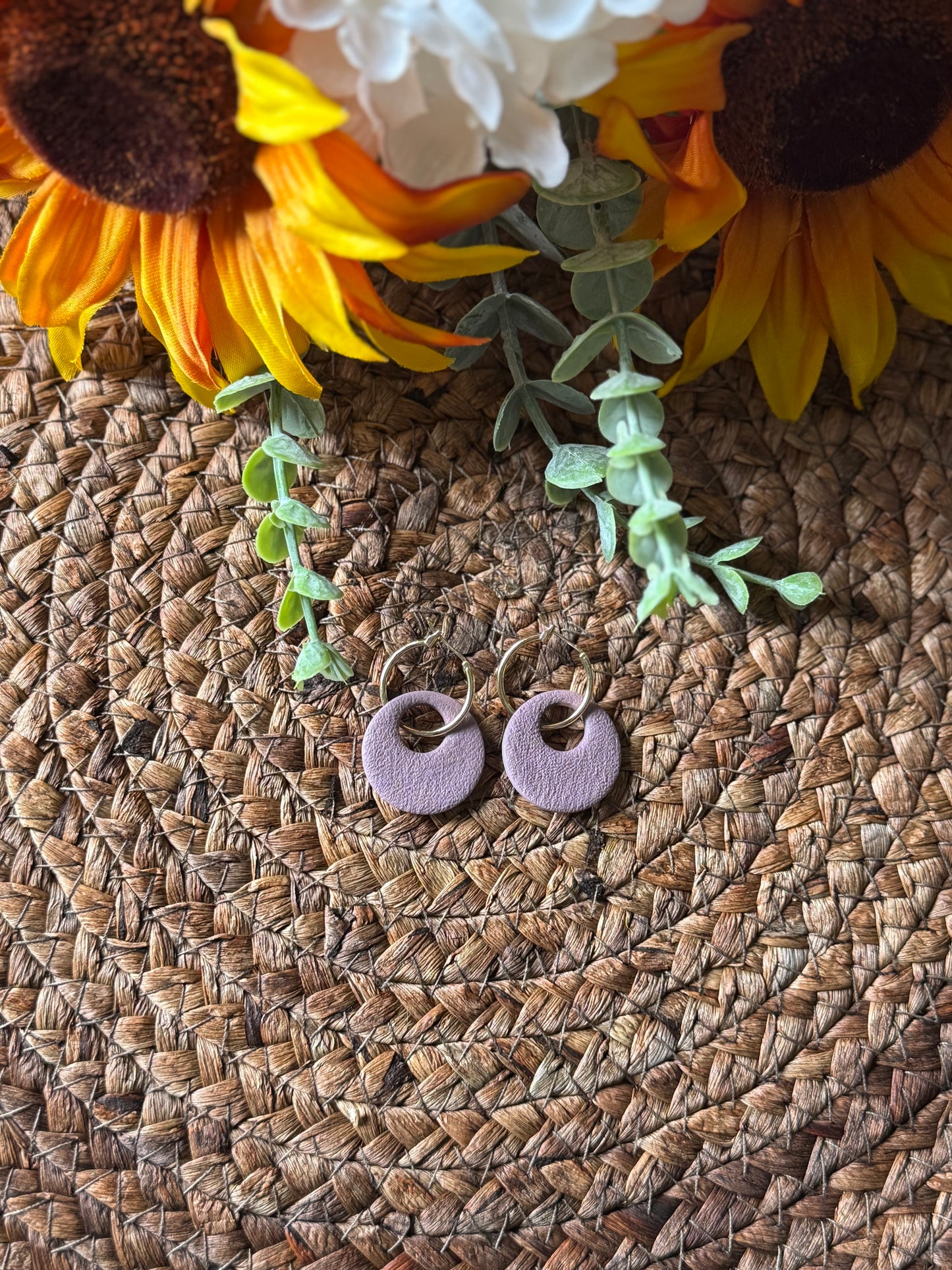 Round Geometric Dangles